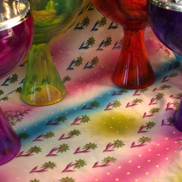 Rare Vintage Neon Space-age goblets - Picture 2 of 7